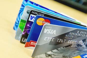 В январе 2021 года банки выдали 690 тыс. новых кредитных карт
